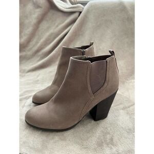 Women’s Fergie Gray Heeled Booties with Side Zipper 9.5